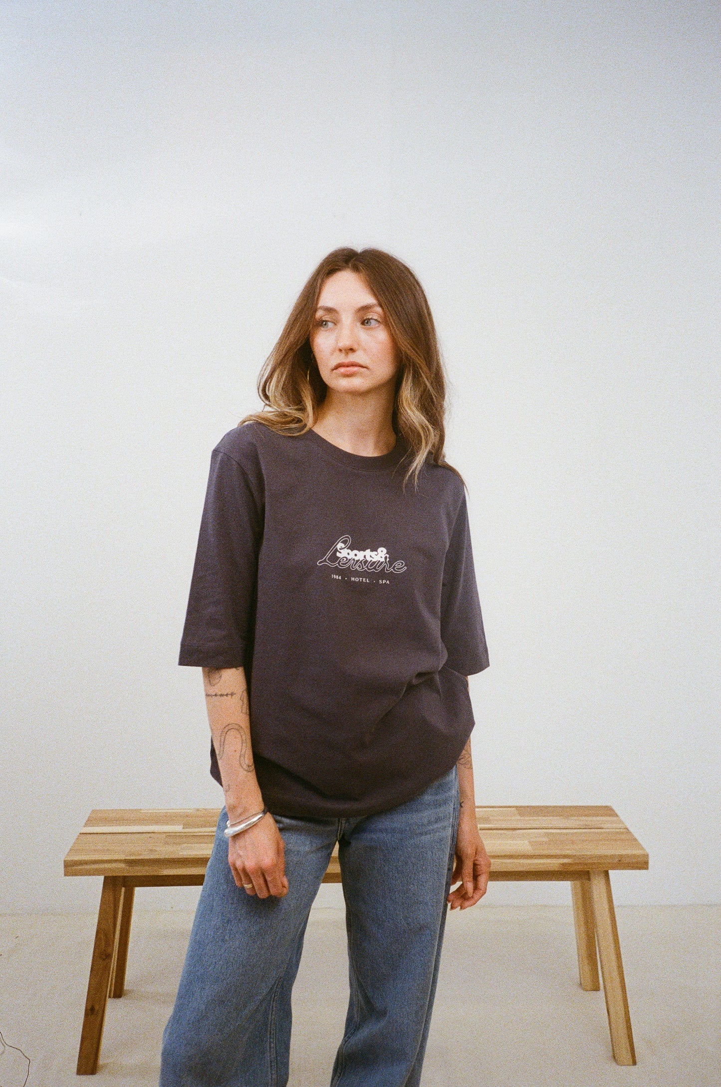 Load image into Gallery viewer, Vice 84 WMNS &amp;#39;Sports Leisure&amp;#39; Box Organic Tee - Ink Navy
