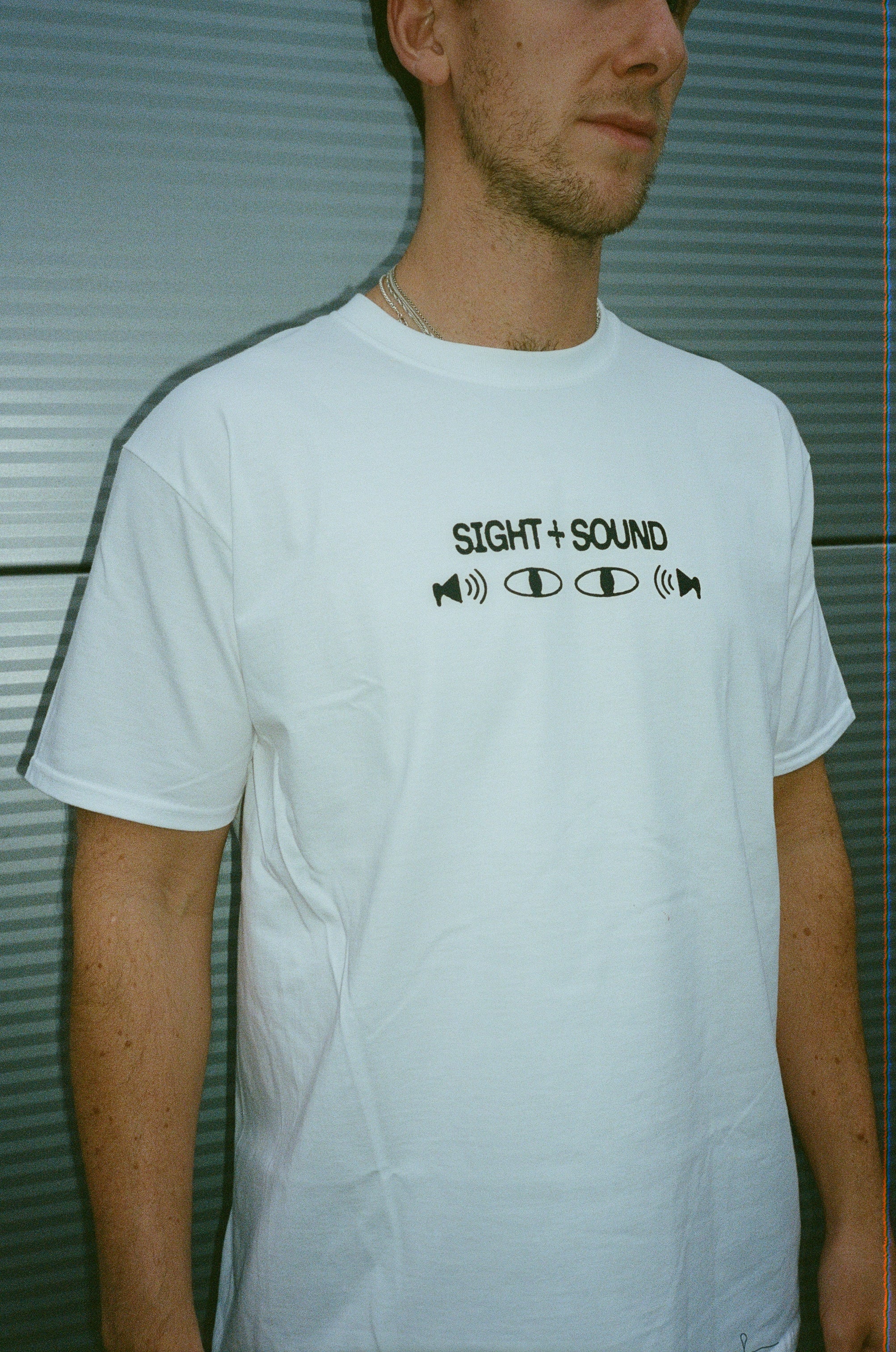 KBAR X UN:IK 'Sight & Sound' Tee - White – UN:IK Clothing