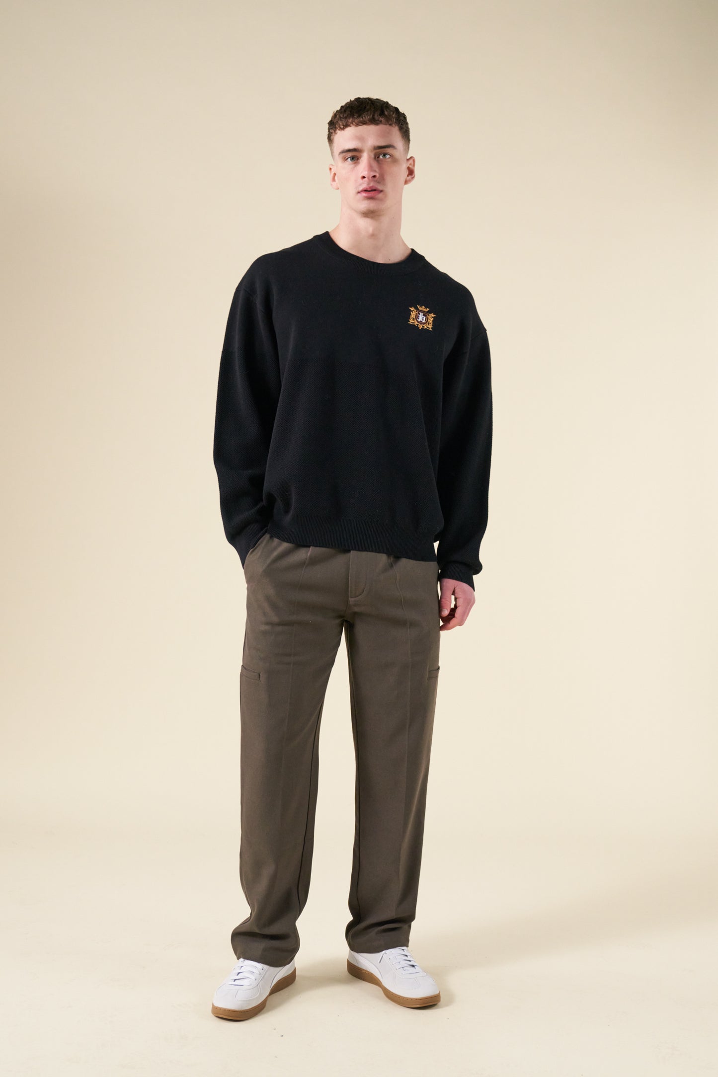 bound Crest Panel Knit Sweater - Black