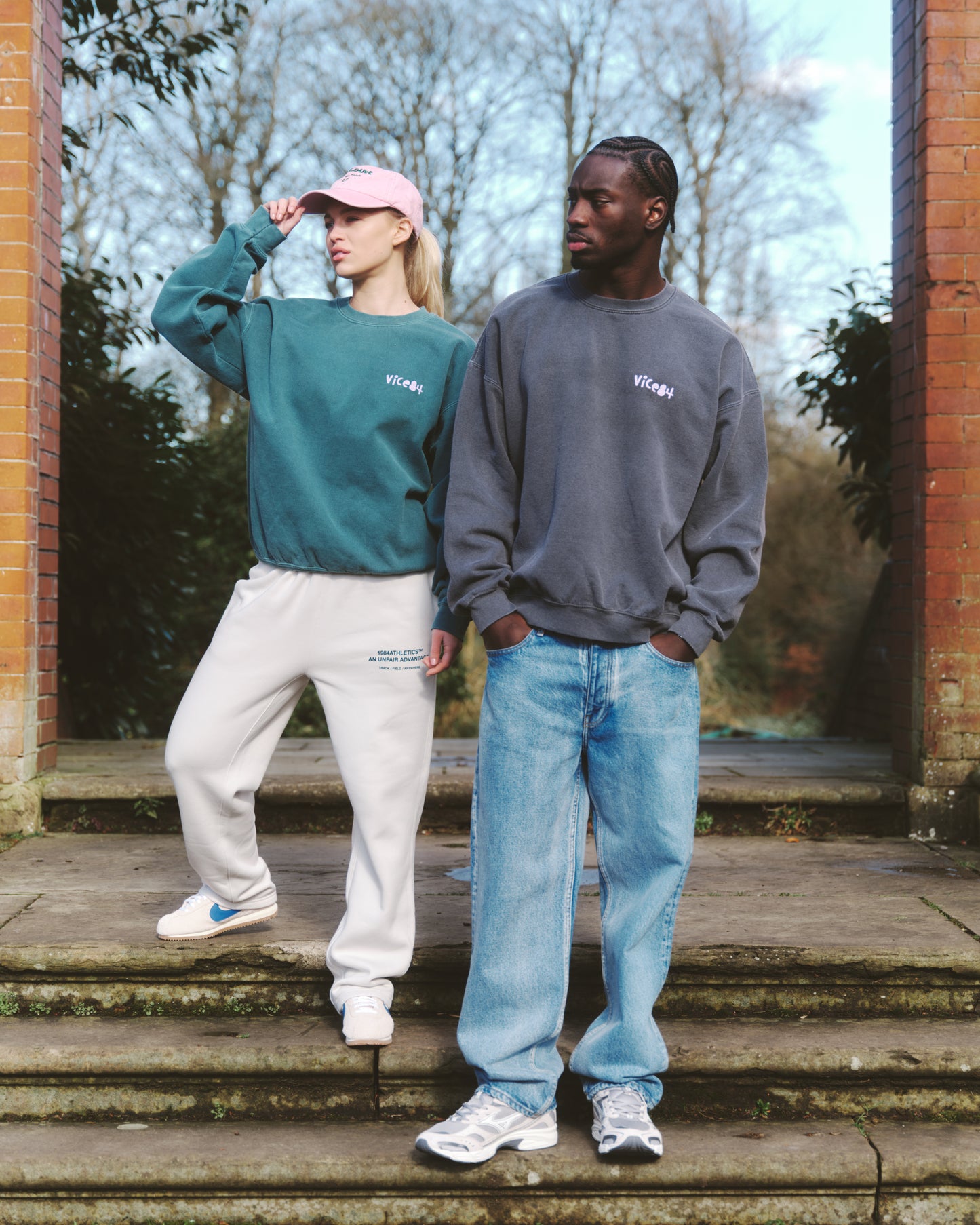 Vice 84 'Athletics' Cuffless Joggers - Bone