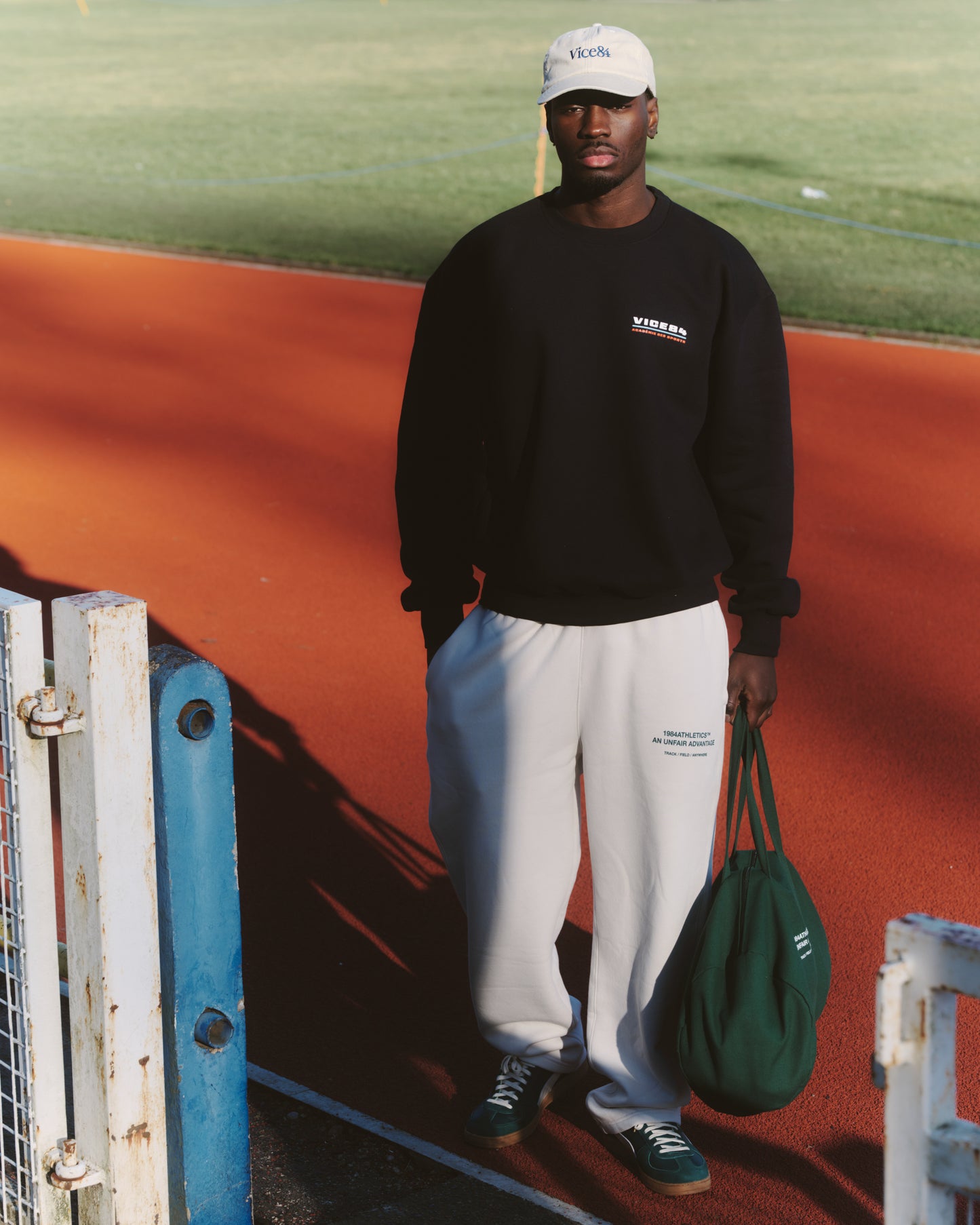 Vice 84 'Académie des Sports Logo' Heavyweight Sweater - Navy