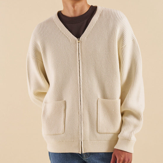 Load image into Gallery viewer, bound Ecru Heavy Knitted Cardigan
