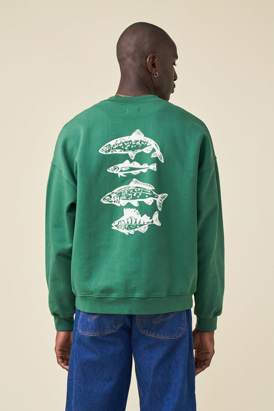 Load image into Gallery viewer, bound &amp;#39;Angling Club&amp;#39; Sweater - Mid Green
