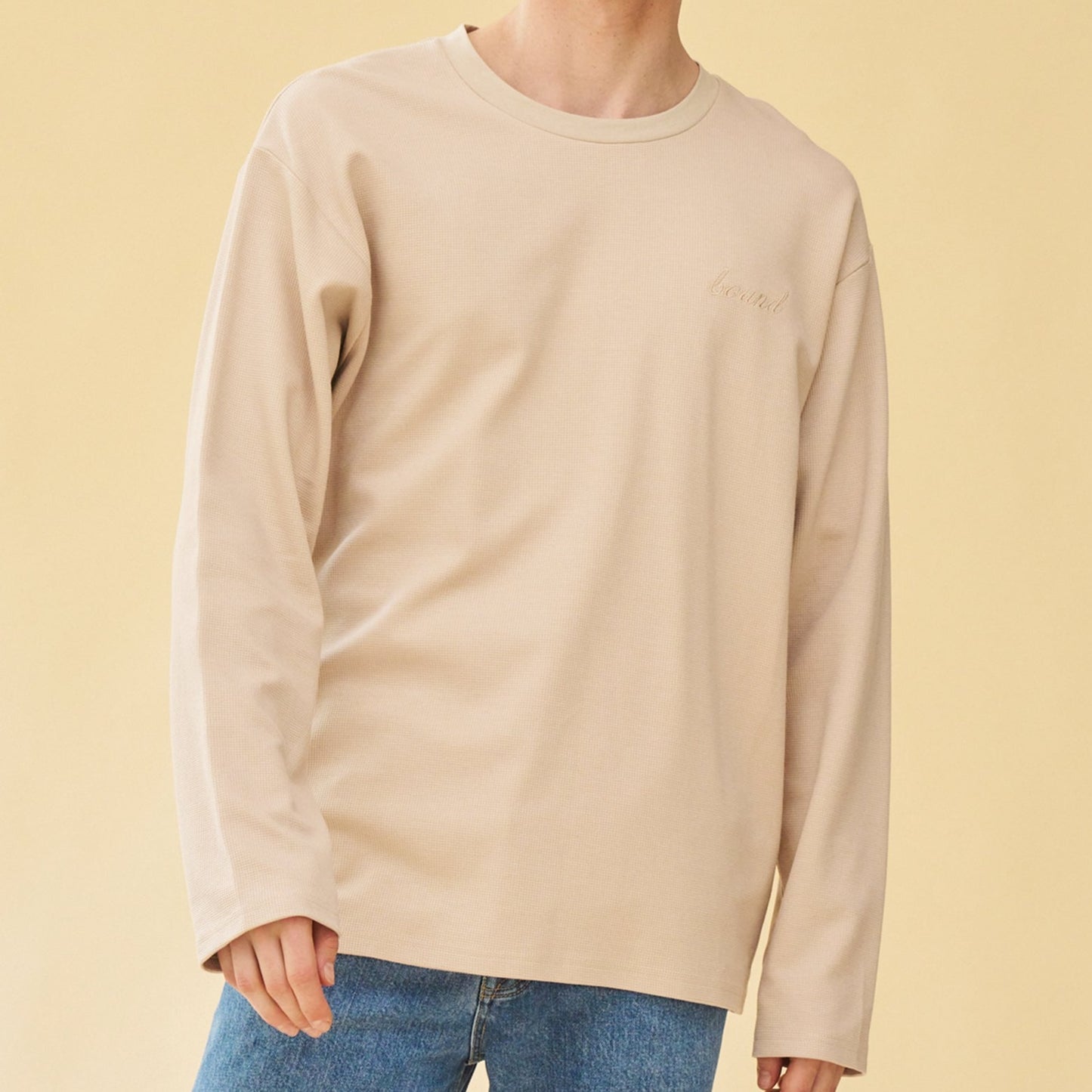 Load image into Gallery viewer, bound Longsleeve Waffle Tee - Oat

