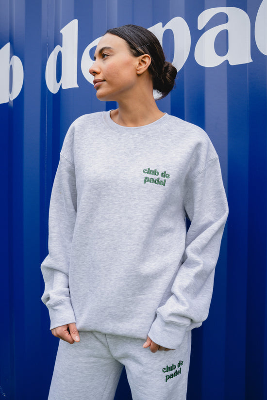 Load image into Gallery viewer, Club de Padel Logo Sweater - Ash Grey
