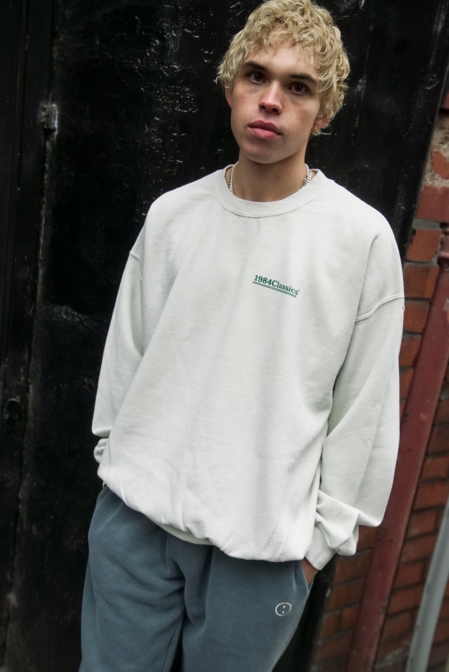 Vice 84 'Classics' Vintage Washed Sweater - Cream