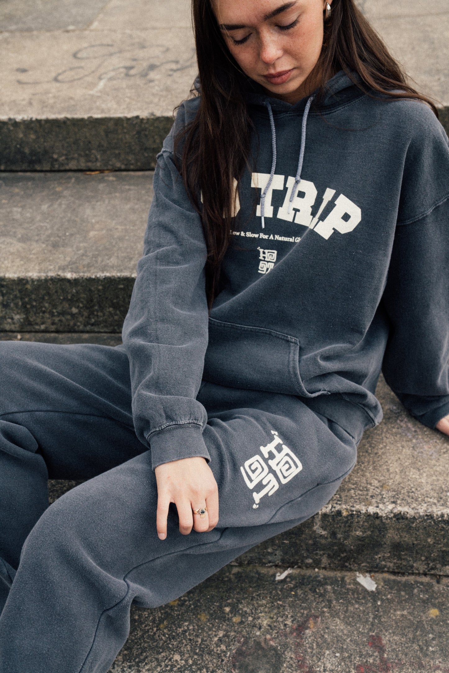 HAVE A GD TRIP 'Varsity' Vintage Washed Joggers - Charcoal