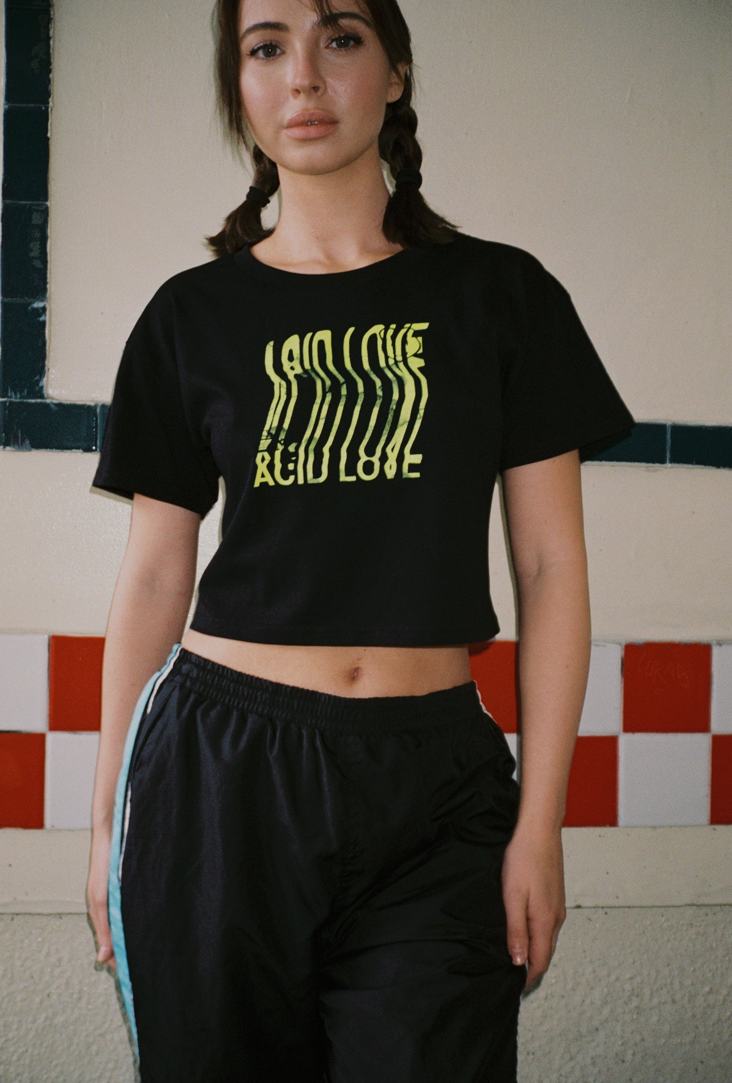 Acid Love WMNS 'Bitmap' Cropped Tee - Black