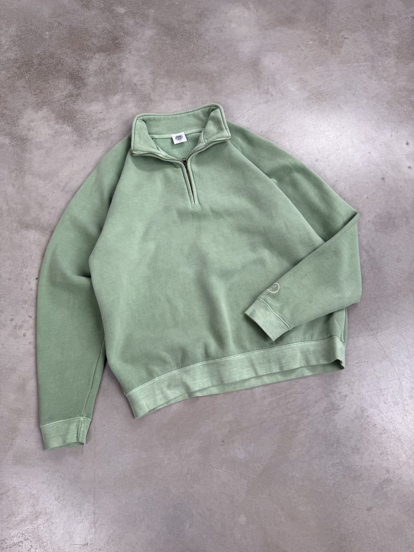 Essentials Vintage Washed 1/4 Zip Sweatshirt - Sage Green