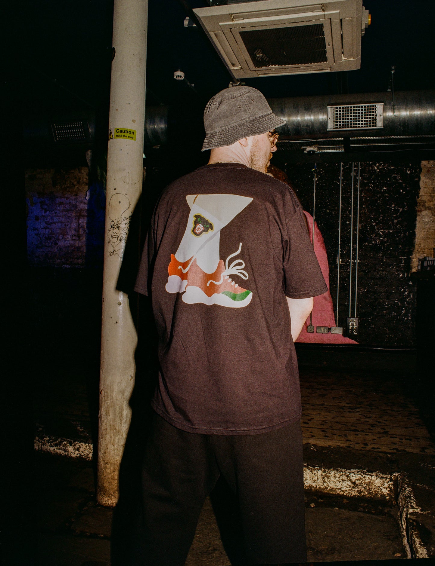Melé X Club Bad 'Crossed Legs' Tee - Black