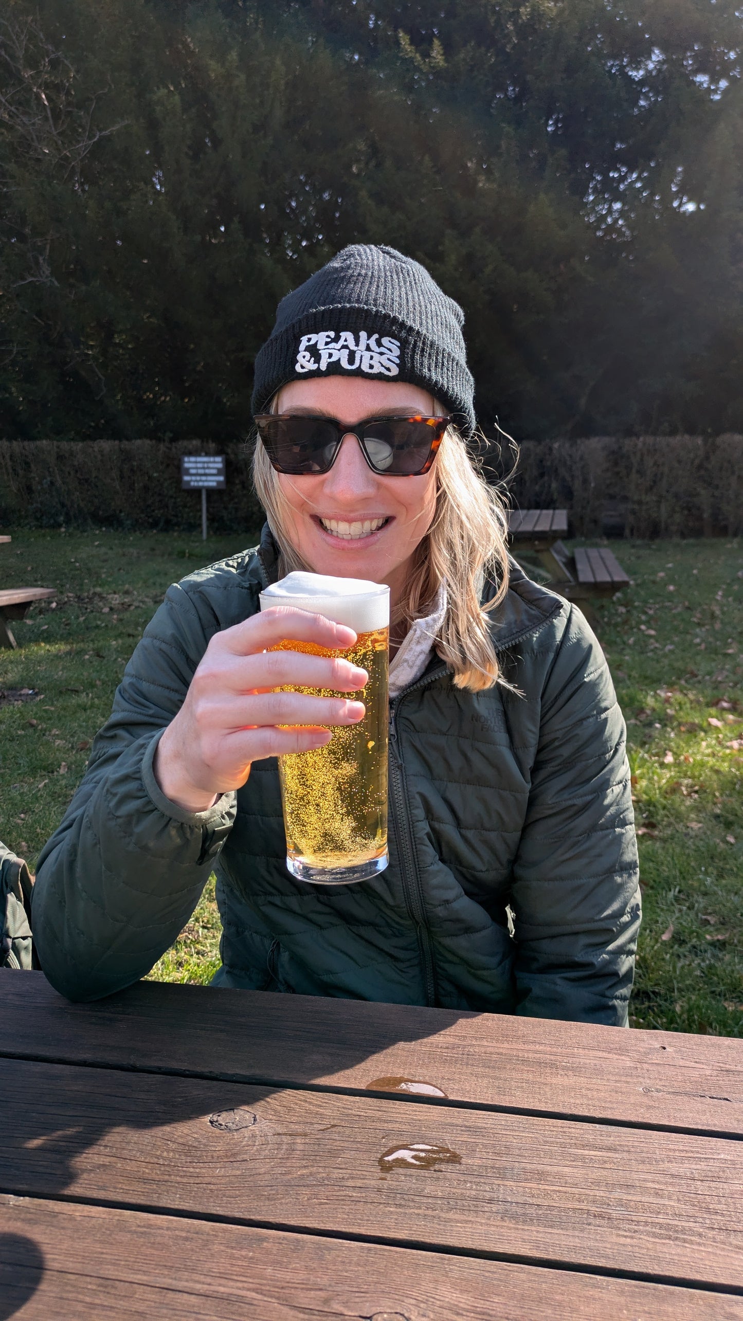 Peaks & Pubs 'Logo' Fisherman Ribbed Beanie - Black