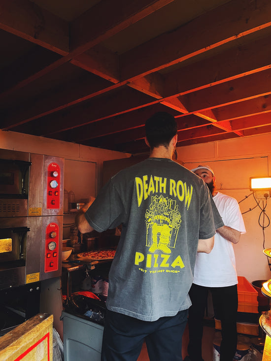 Gordos Pizzeria 'Death Row Pizza' Vintage Washed Tee - Black
