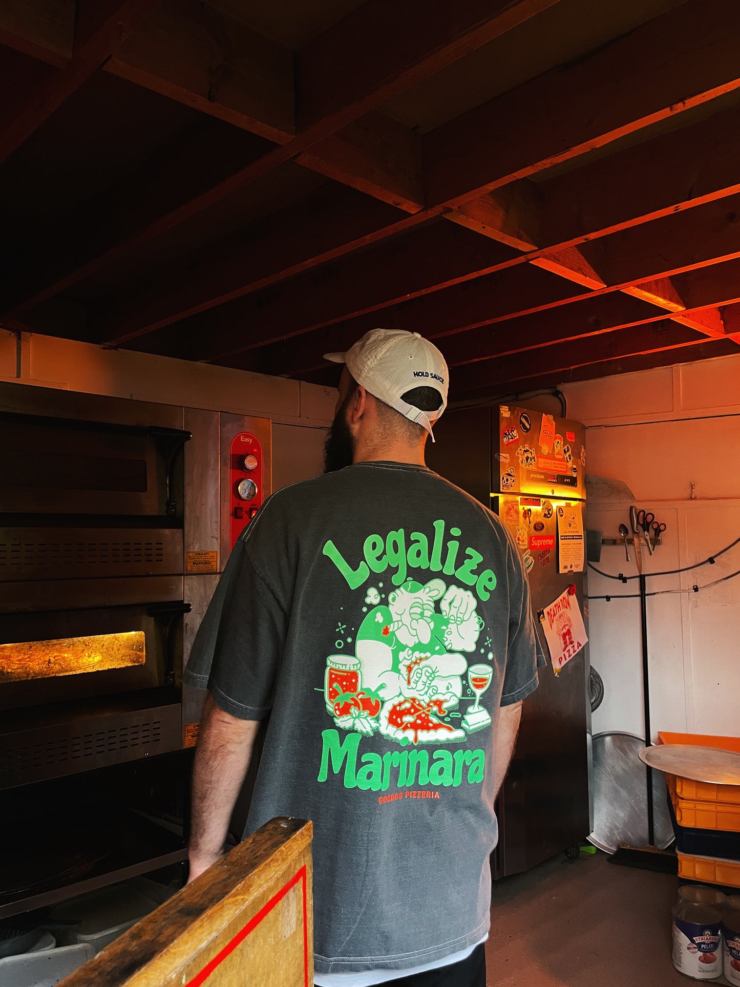 Load image into Gallery viewer, Gordos Pizzeria &amp;#39;Legalize Marinara&amp;#39; Vintage Washed Tee - Black
