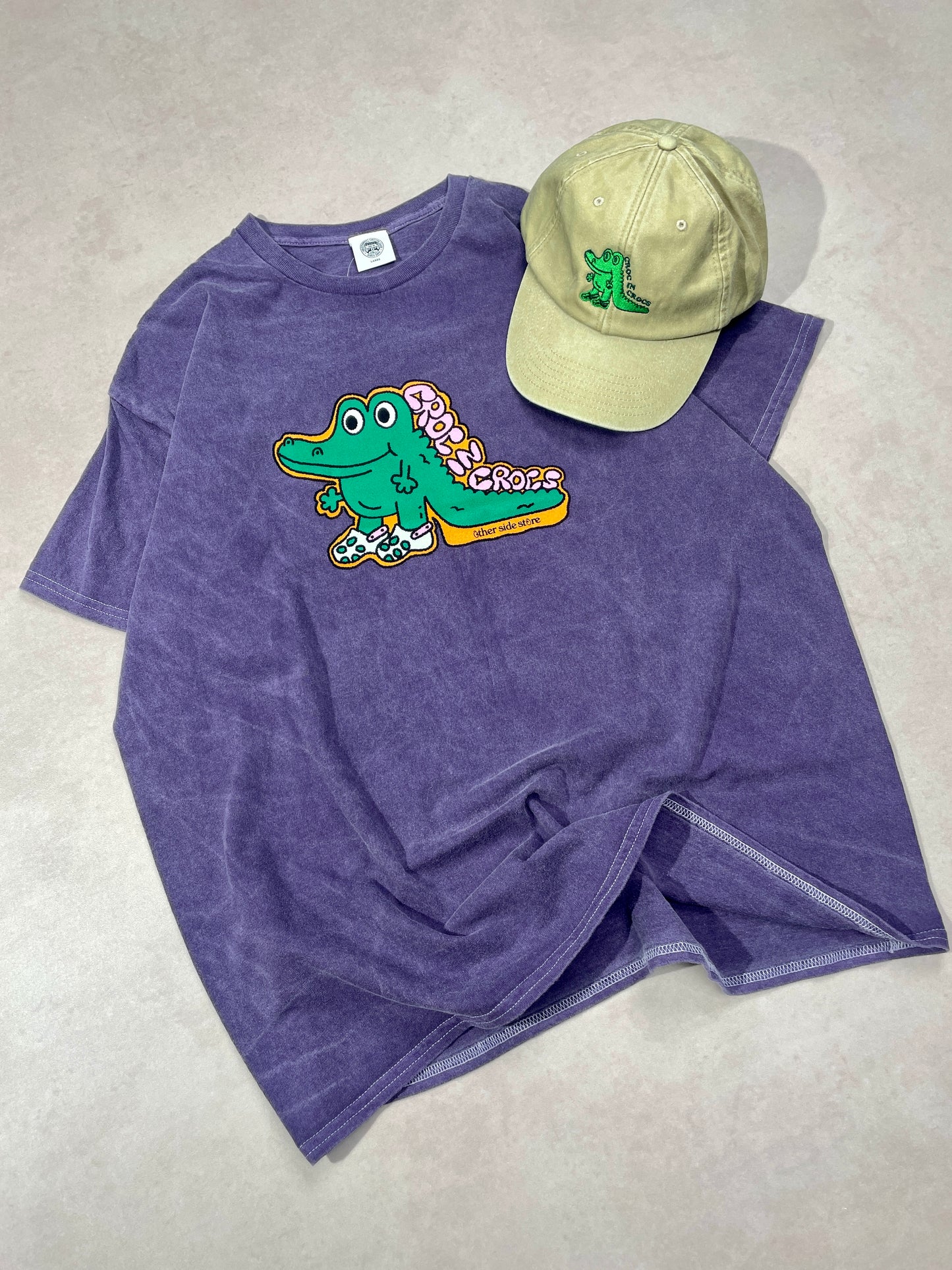 Other Side Store 'Croc In Crocs' Tee & Cap Bundle