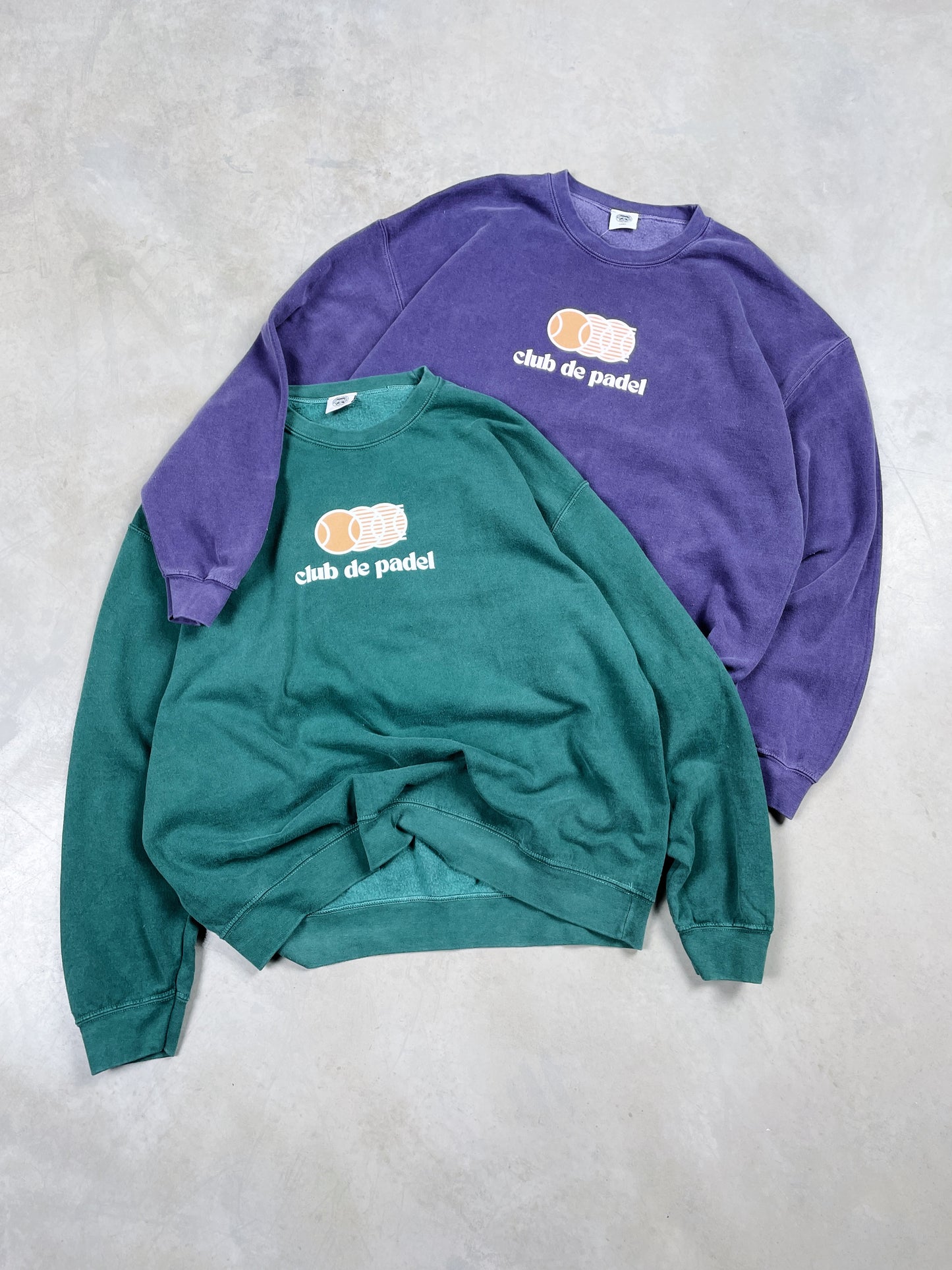 Club de Padel 'Vibora' Vintage Washed Sweater - Violet