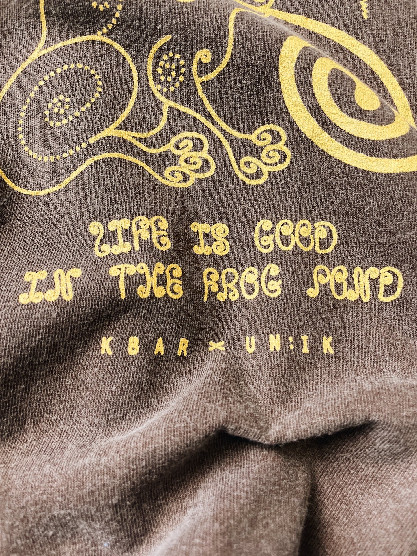 KBAR X UN:IK 'Frog Pond' Vintage Washed Tee - Chocolate