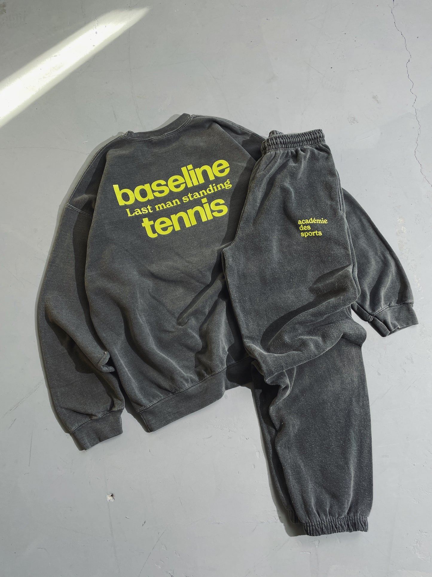 Vice 84 'Baseline' Sweater & Jogger Set - Vintage Washed Black