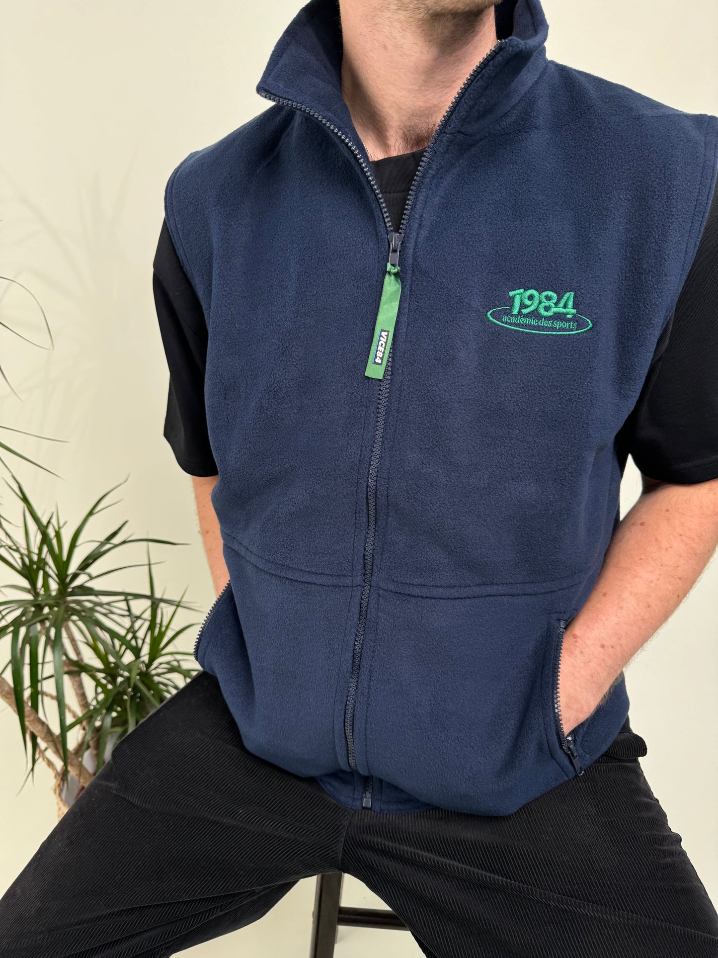 Vice 84 'Disc' Fleece Gilet - Forest Green / Navy