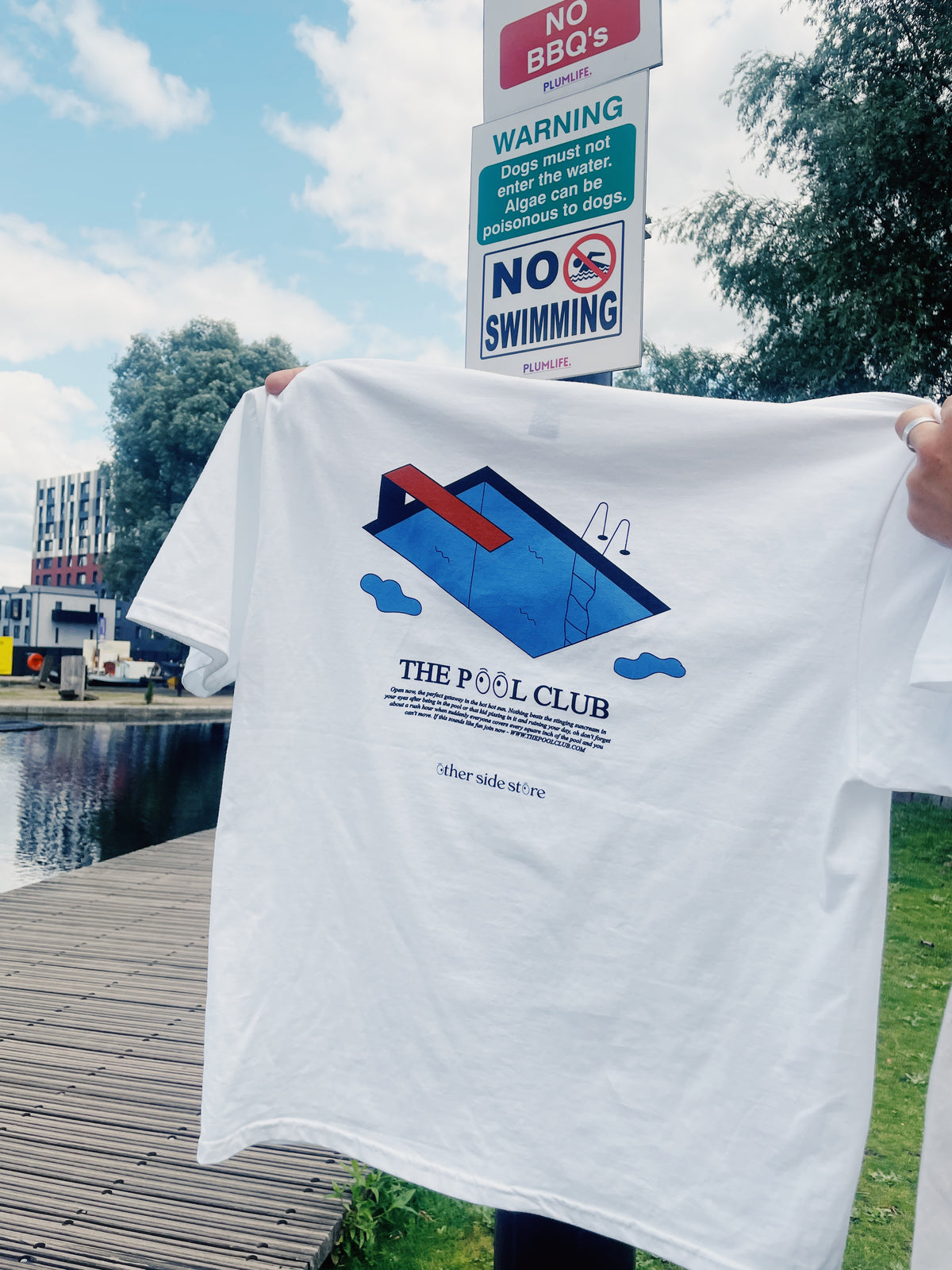 Other Side Store 'Pool Club' Tee - White – UN:IK Clothing