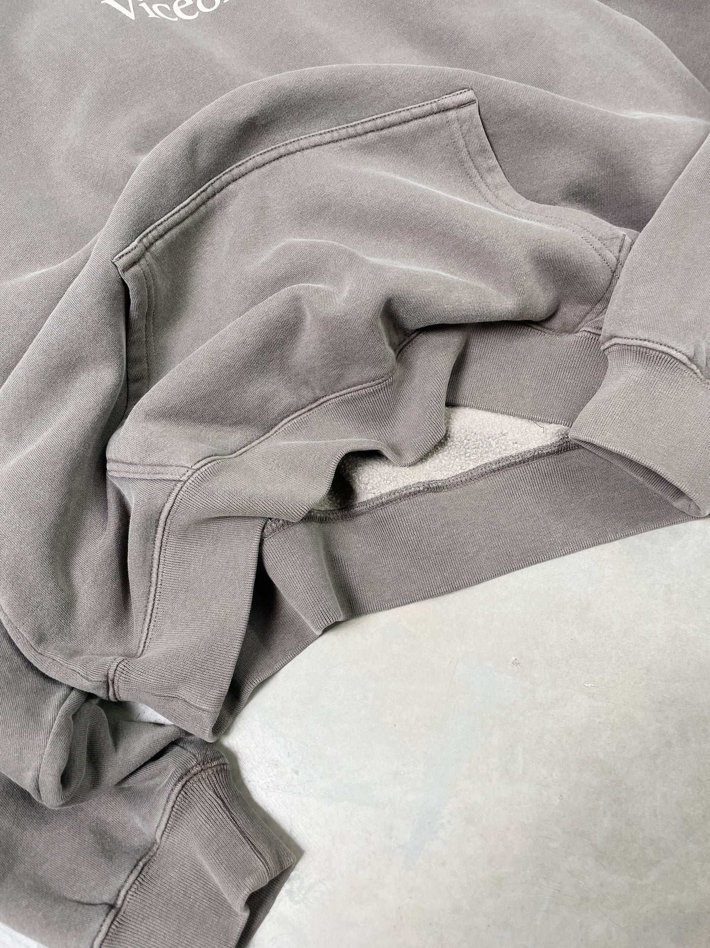 Vice 84 Premium Hoodie - Faded Grey