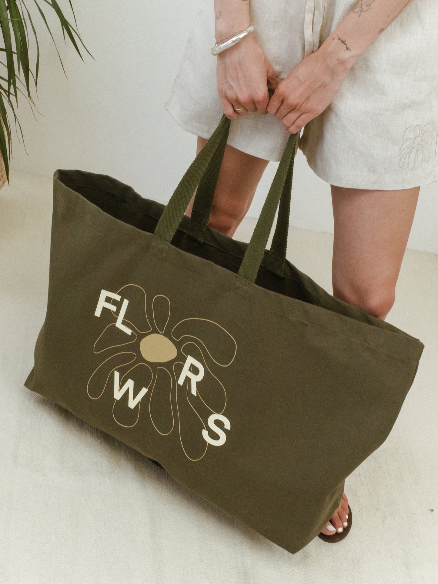 FLWRS Oversized Canvas Tote - Khaki