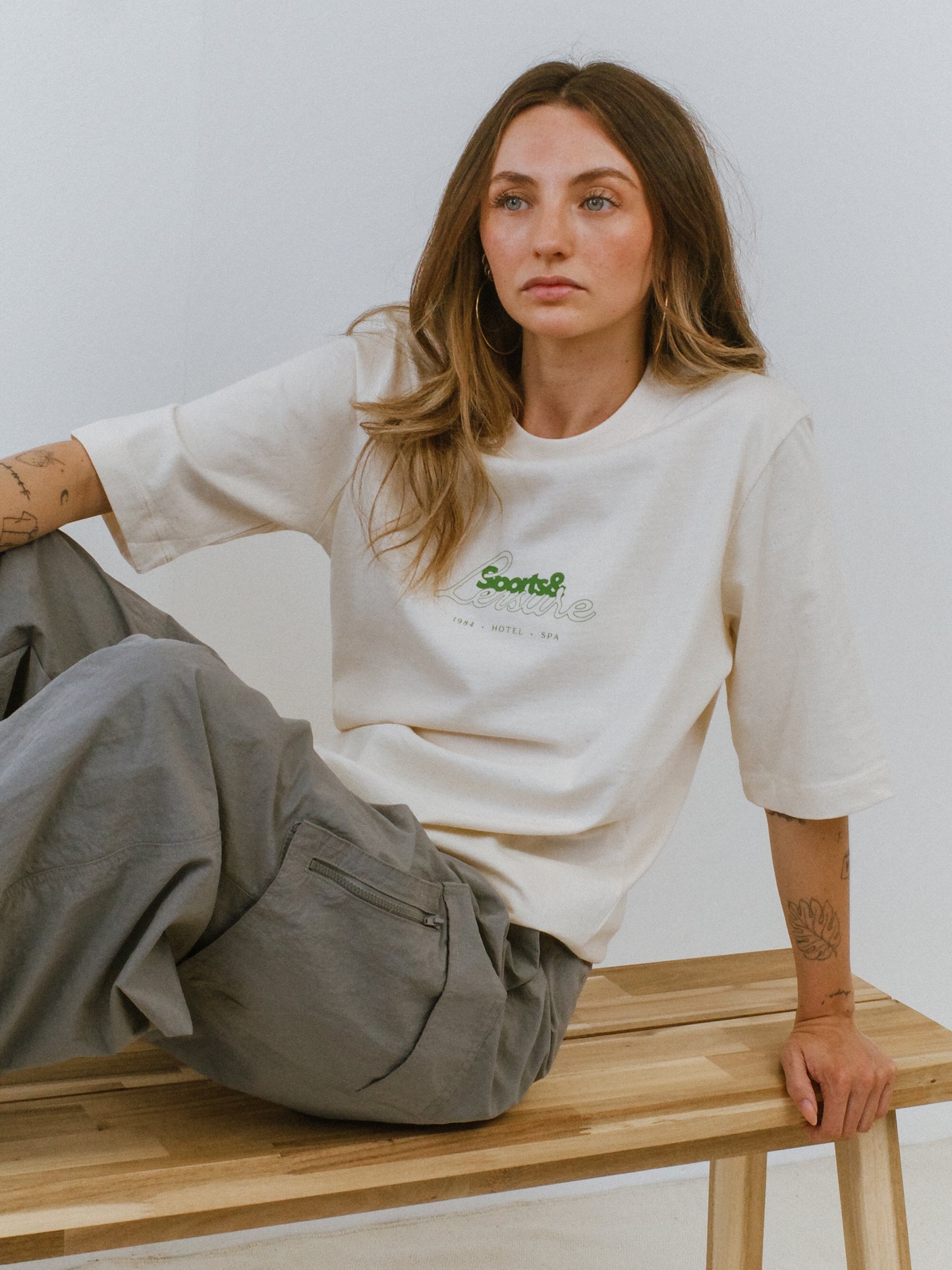 Load image into Gallery viewer, Vice 84 WMNS &amp;#39;Sports Leisure&amp;#39; Boxy Organic Tee - Natural
