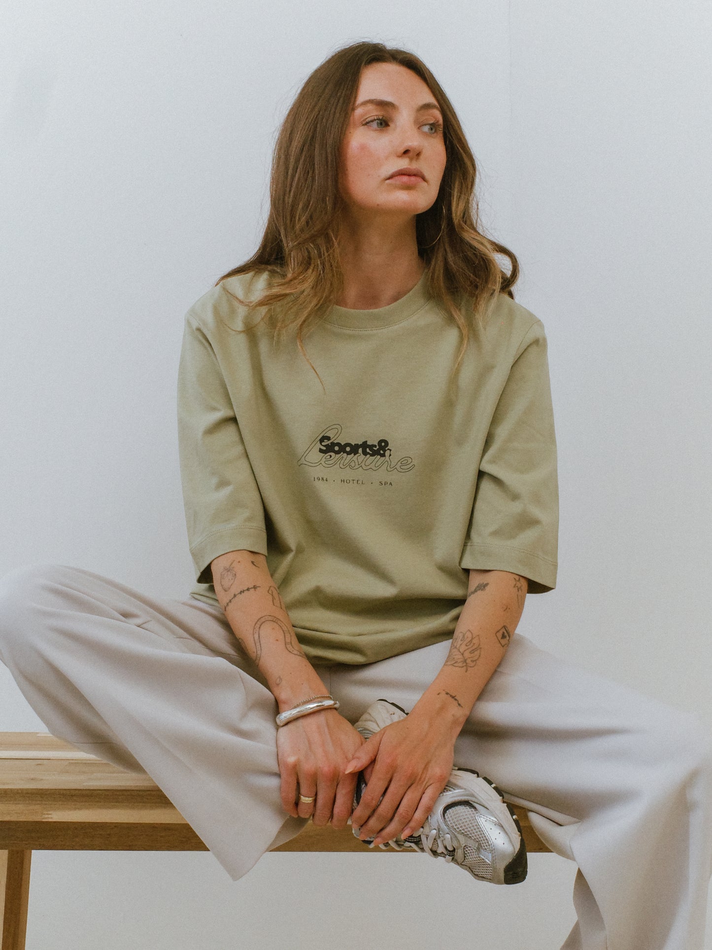 Load image into Gallery viewer, Vice 84 WMNS &amp;#39;Sports Leisure&amp;#39; Boxy Organic Tee - Sage
