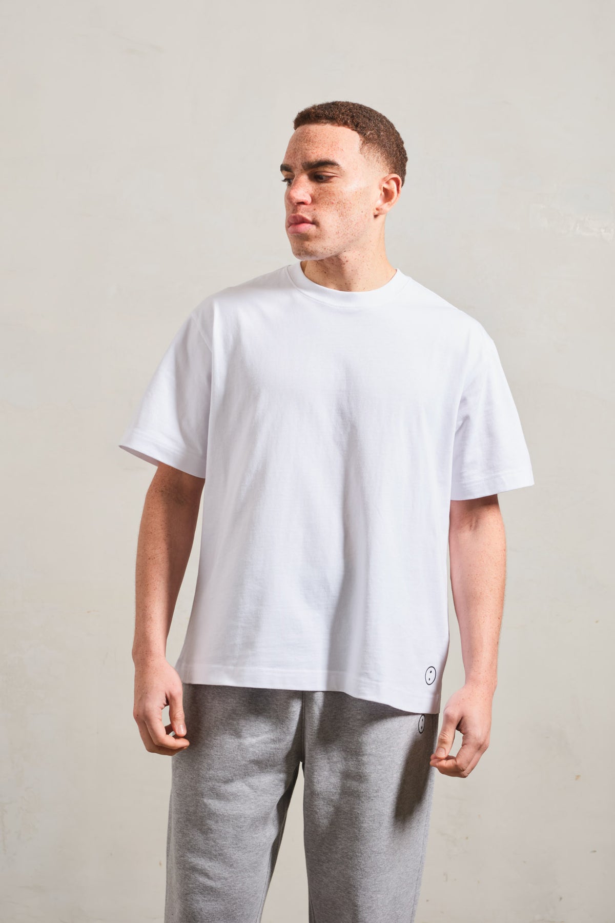 White Essentials Essentials Boxy Tee - White – UN:IK Clothing