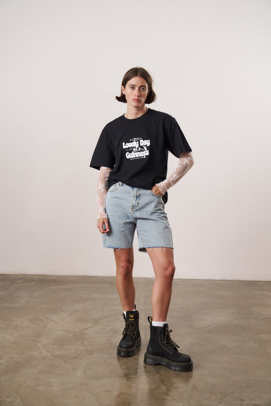 Load image into Gallery viewer, Guinness x UN:IK &amp;#39;Worldwide&amp;#39; Tee - Black
