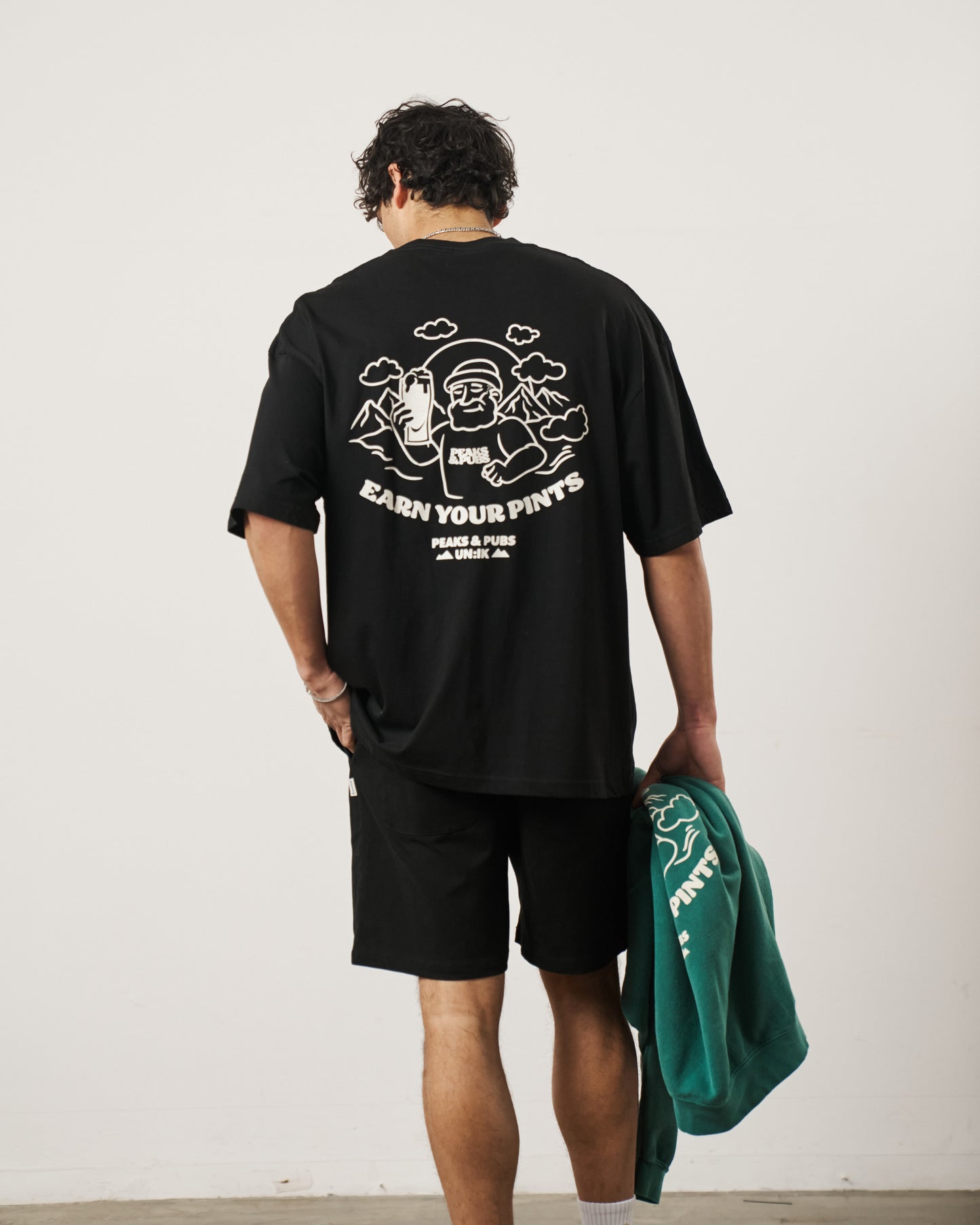 Peaks & Pubs 'Earn Your Pints' Tee - Black
