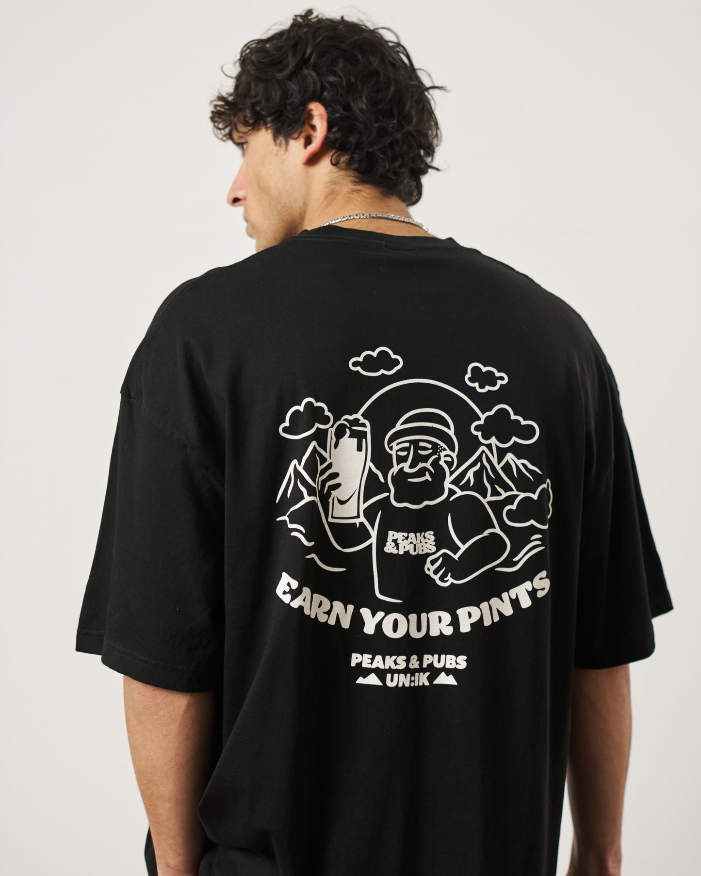 Peaks & Pubs 'Earn Your Pints' Tee - Black