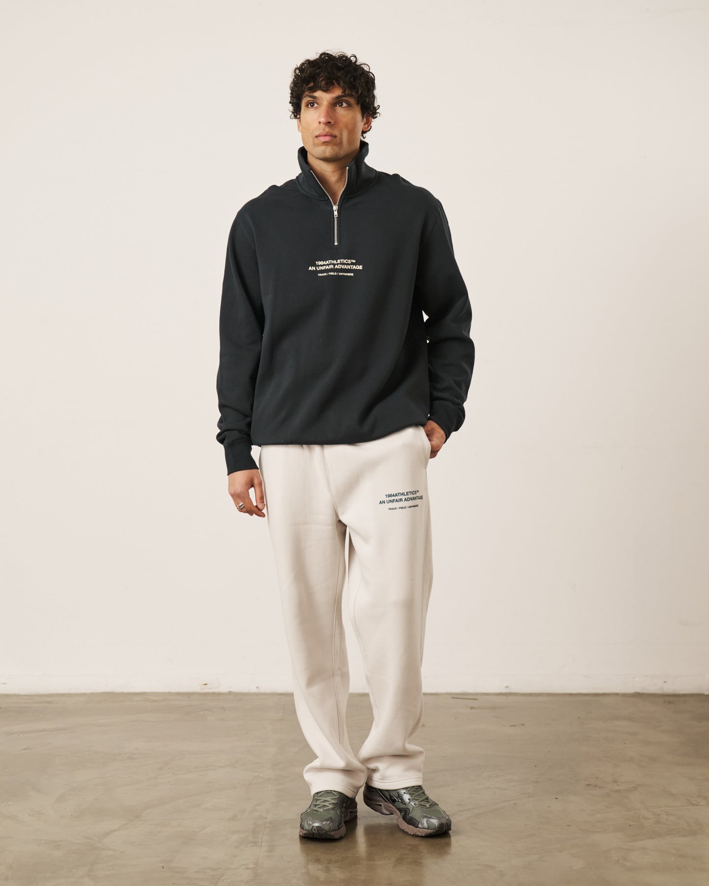 Vice 84 'Athletics' 1/4 Zip Sweater - Navy