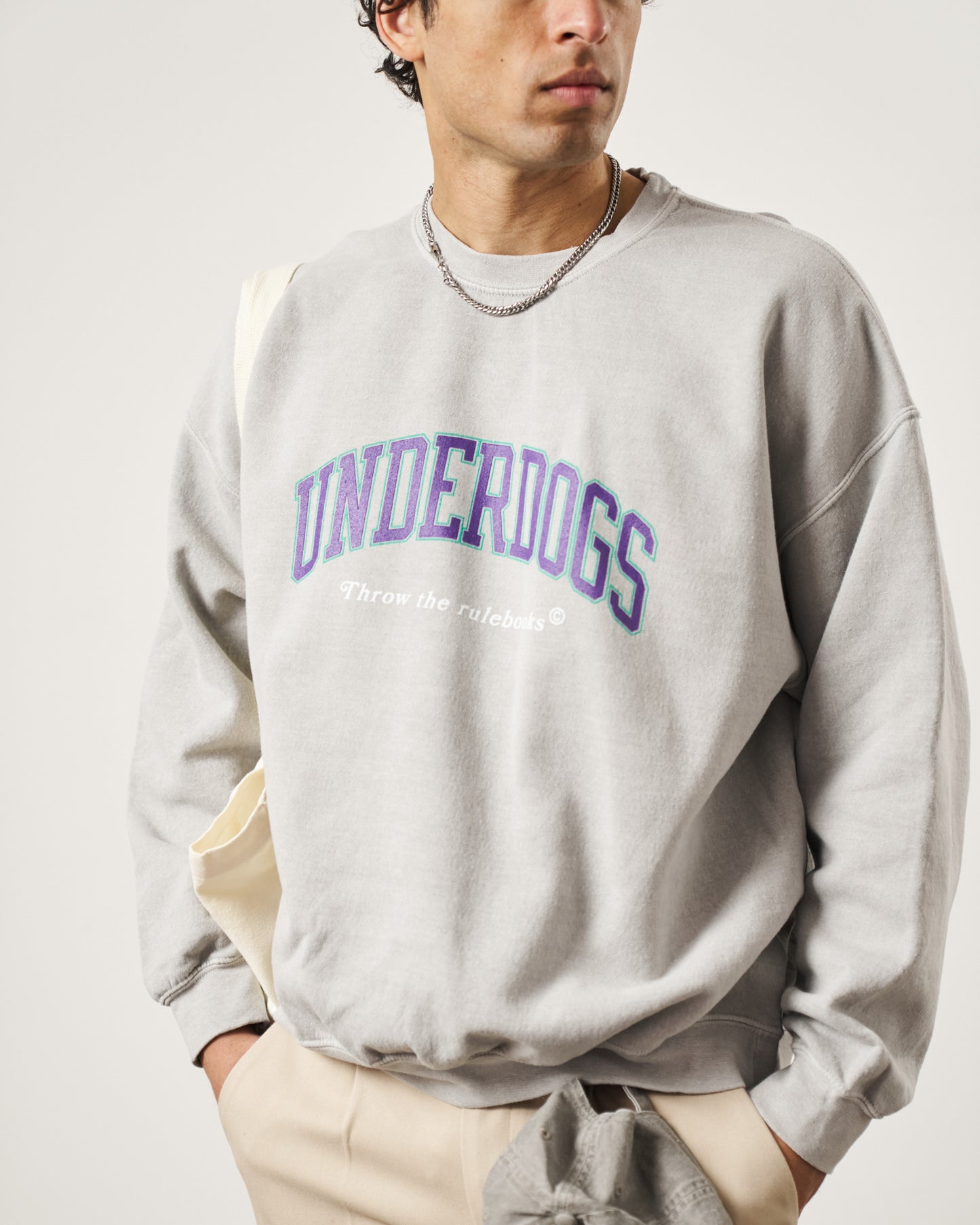 Vice 84 'Underdogs' Vintage Washed Sweater - Ash Grey