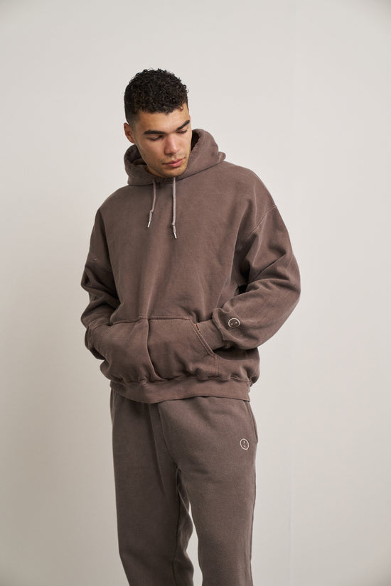 Load image into Gallery viewer, Essentials Vintage Washed Hoodie - Cocoa
