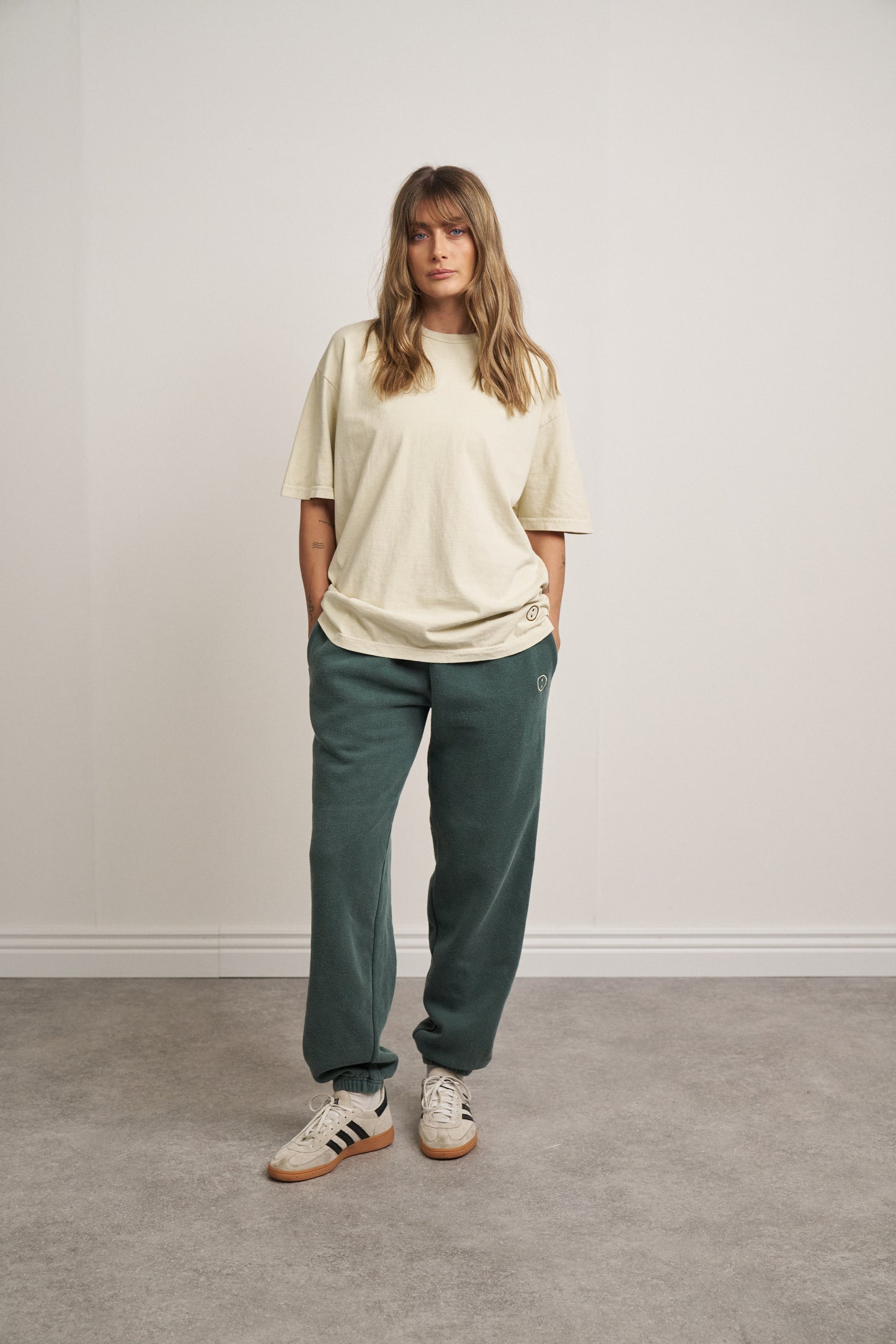 Essentials Vintage Washed Tee - Ivory