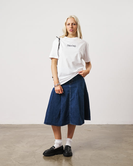 Load image into Gallery viewer, DISCO ONLY &amp;#39;Catch The Beat&amp;#39; Tee - White

