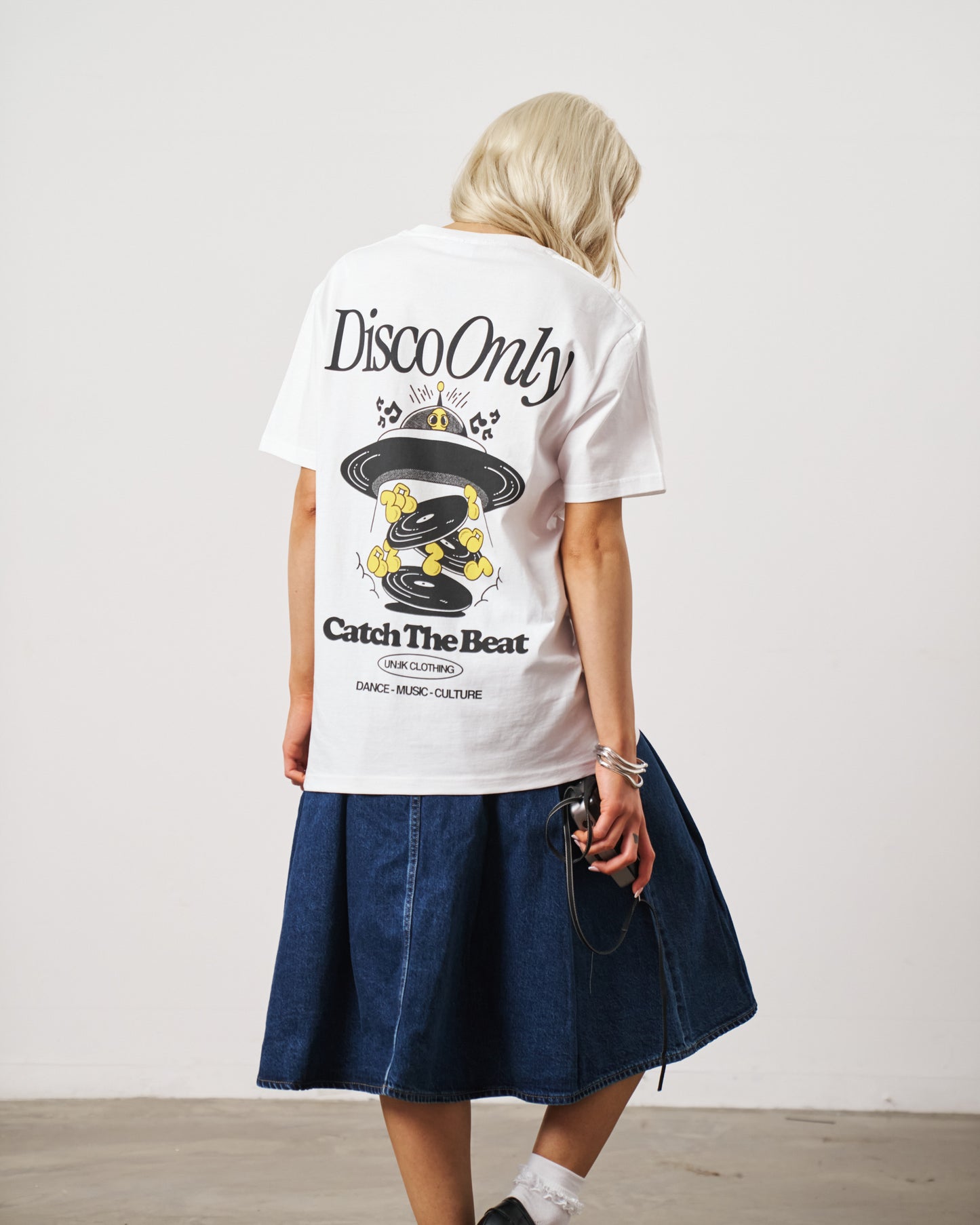 DISCO ONLY 'Catch The Beat' Tee - White