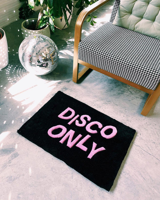 DISCO ONLY 'Classic' Hand Tufted Rug