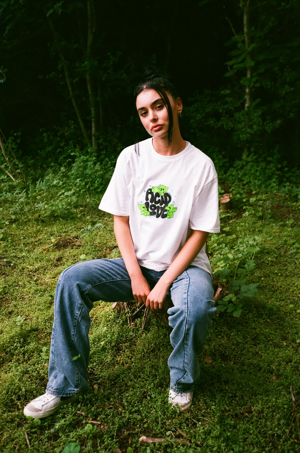 ACID LOVE 0.06 'Fantasy' Tee - White