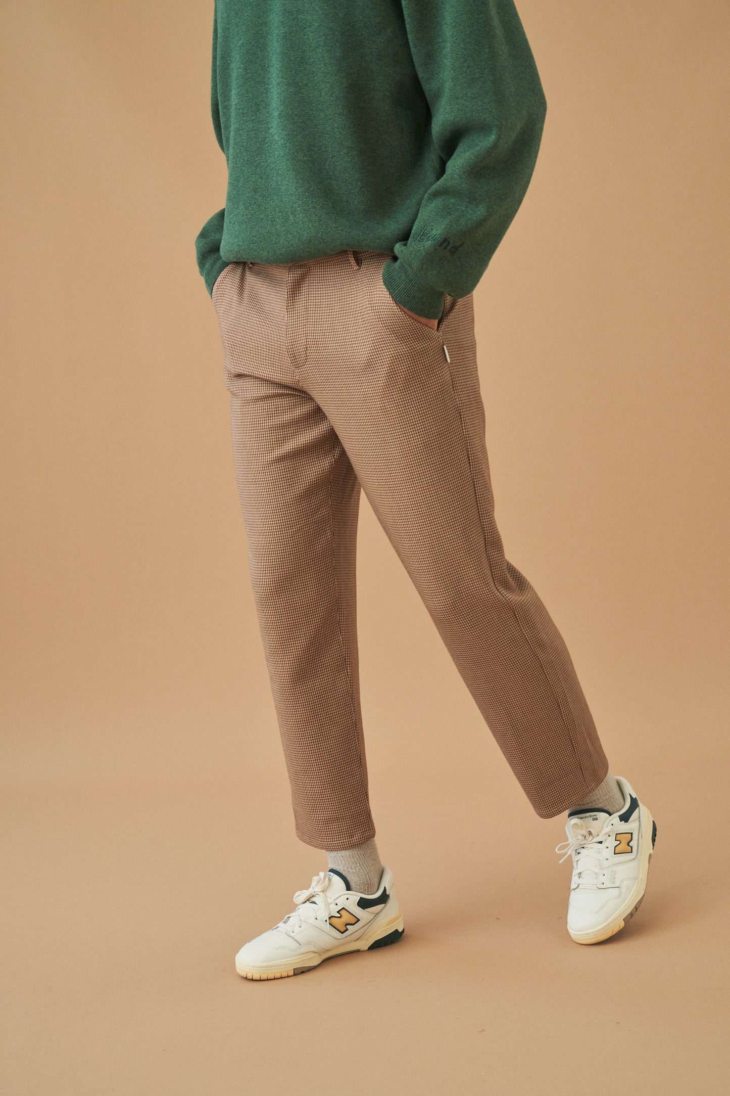 bound 'Dogtooth Woven' Cropped Trouser