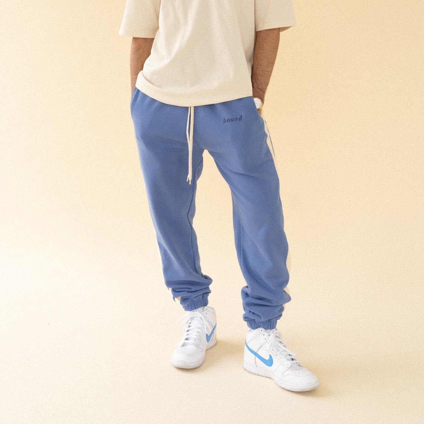 Blue and white best sale joggers