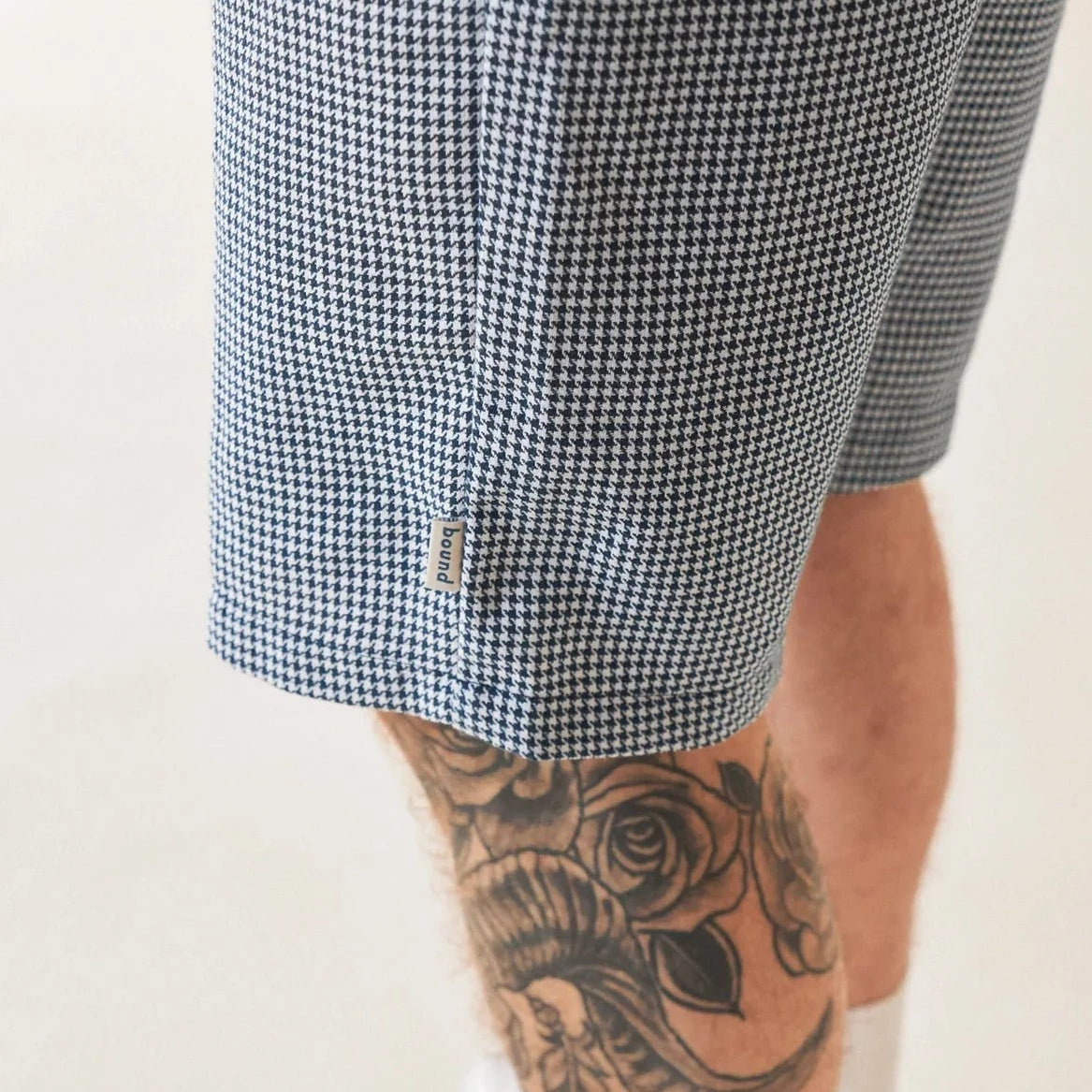 bound 'Atlantic' Dogtooth Linen Shorts