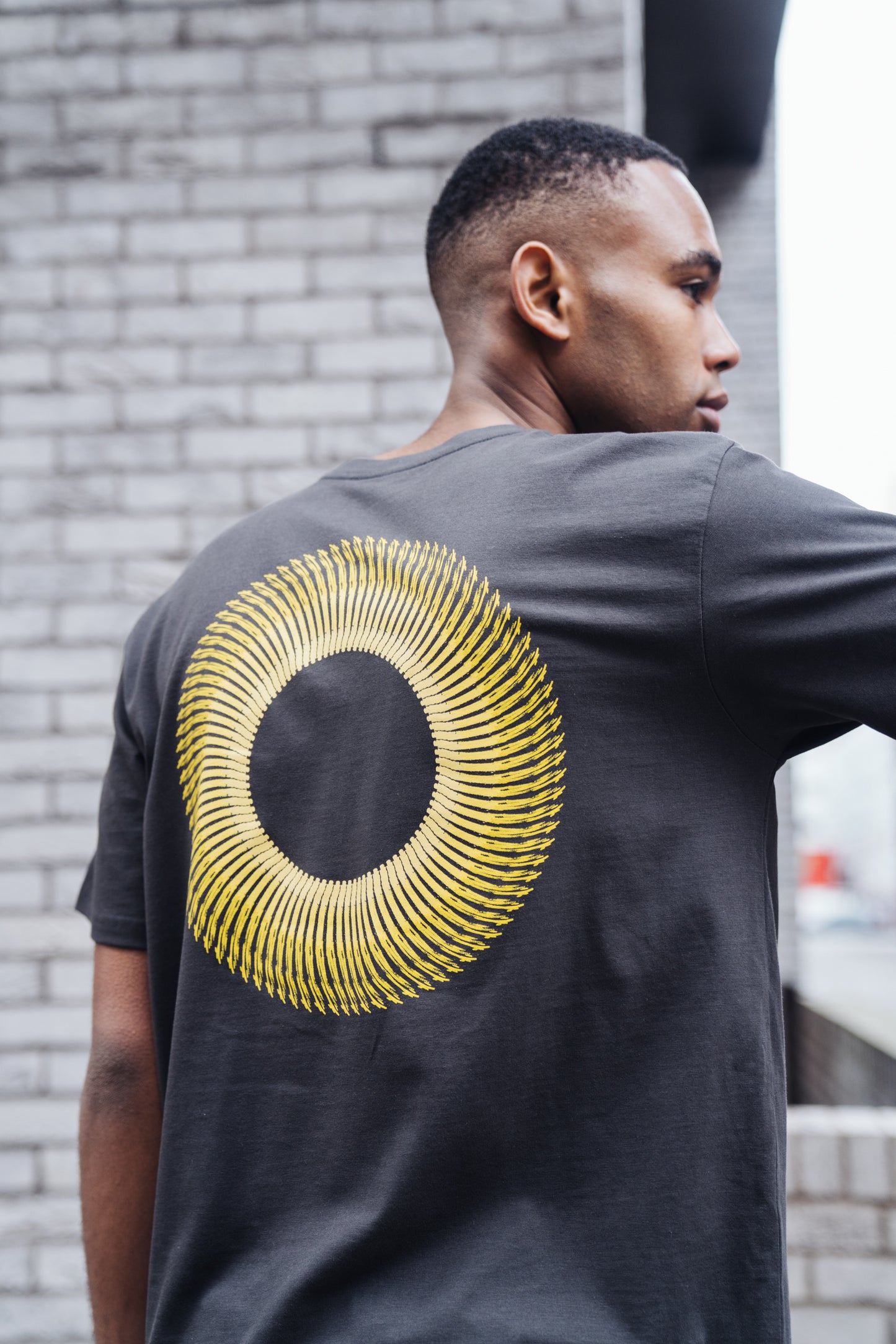 BÄAS 'Elysian' Coal Tee