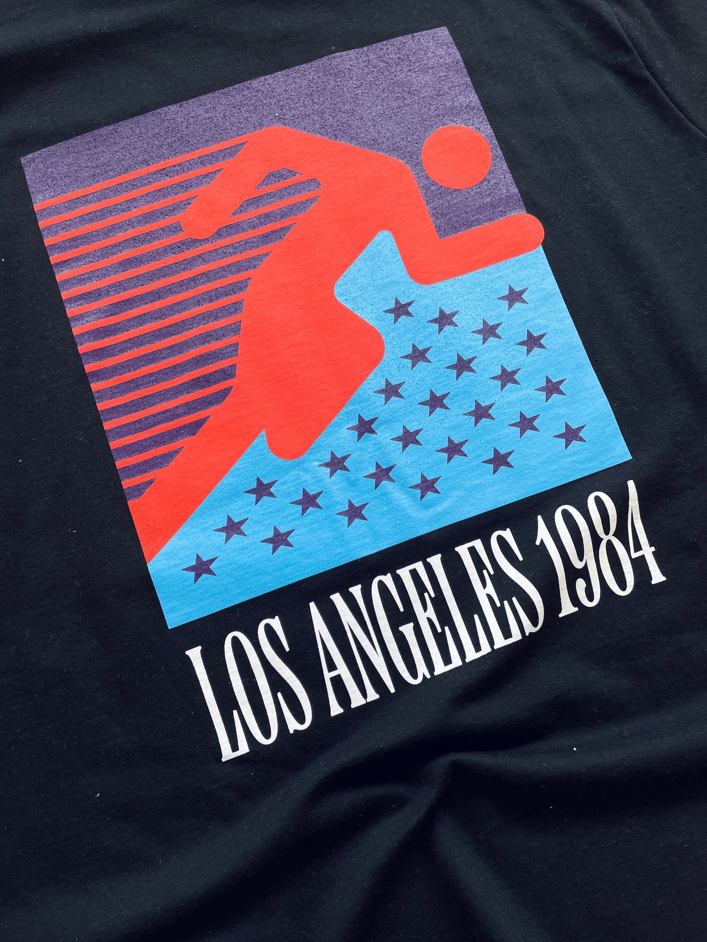 Load image into Gallery viewer, Vice 84 &amp;#39;LA84 Runner&amp;#39; Tee - Black
