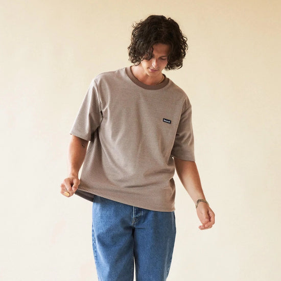 bound 'Millet Jacquard' Tee - Oat
