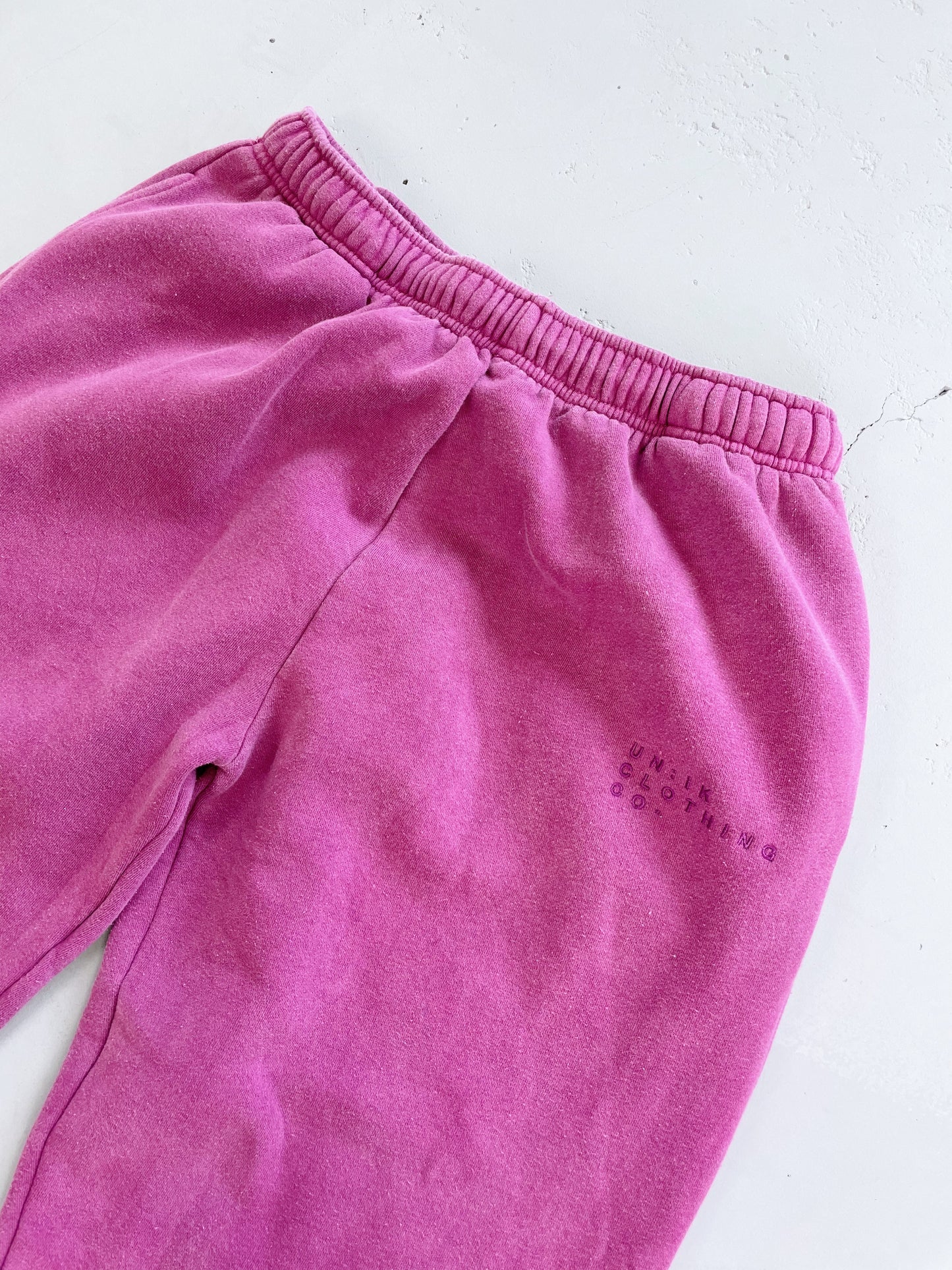 Essentials 'Sets' Vintage Washed Joggers - Berry