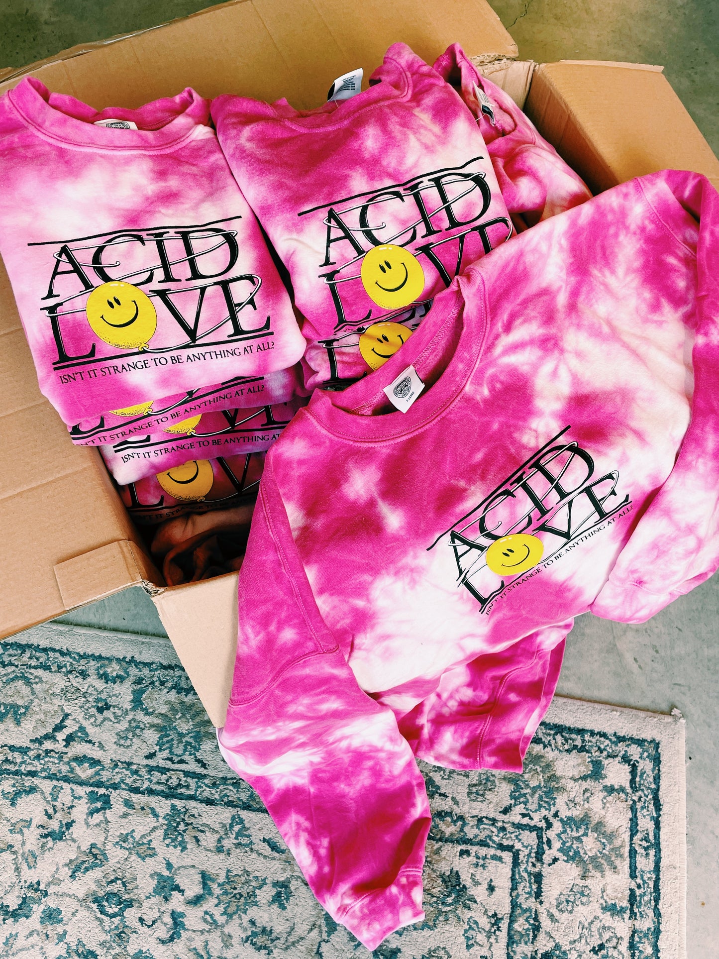 Acid Love 0.06 'Floating Points' Sweatshirt - Tie Dye Azalea Pink